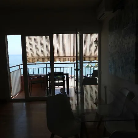 Апартаменти Fuengirola1 Linea Фуенхірола